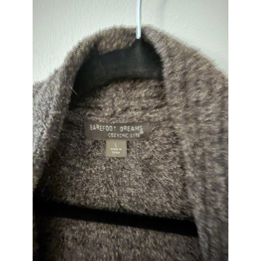 Barefoot Dreams CozyChic Lite ribbed cardigan in a brown/taupe color-Size L - Picture 3 of 5